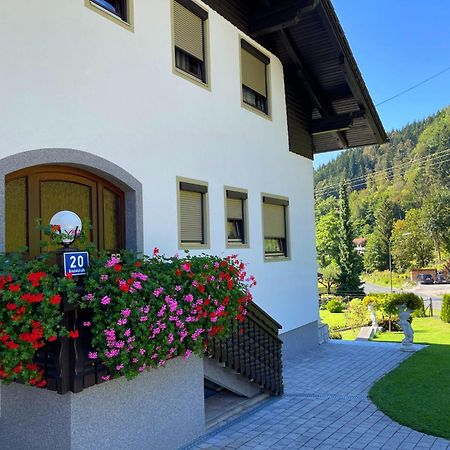 Apartments Fiore Am Naturschwimmbad! Puch  Экстерьер фото